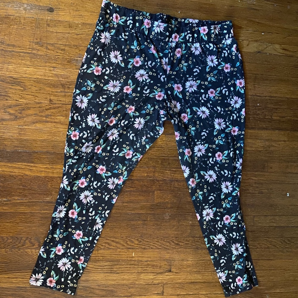 Torrid Flower Leggings Size 3
